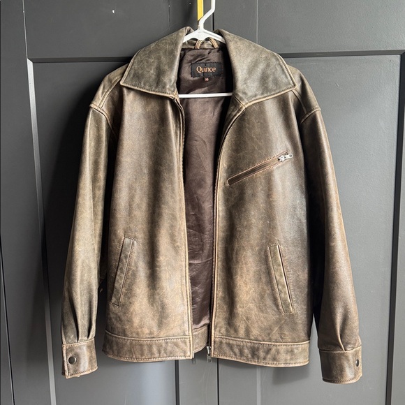 Quince Women's Oversized Leather Bomber Jacket - Picture 5 of 8